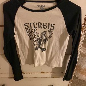 Brandy Melville longsleeve baseball tee